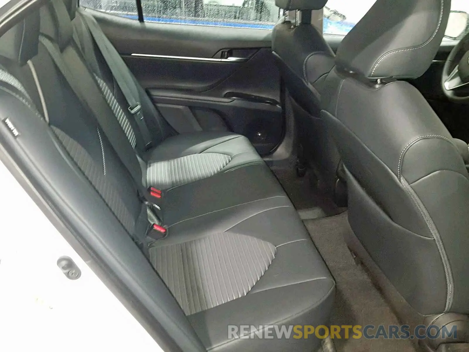 6 Photograph of a damaged car 4T1B11HK8KU217210 TOYOTA CAMRY 2019