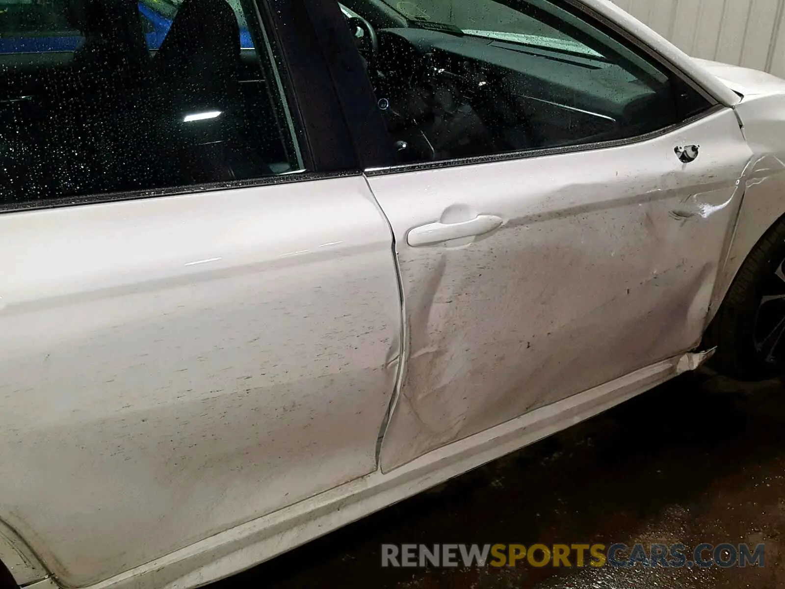 9 Photograph of a damaged car 4T1B11HK8KU217210 TOYOTA CAMRY 2019