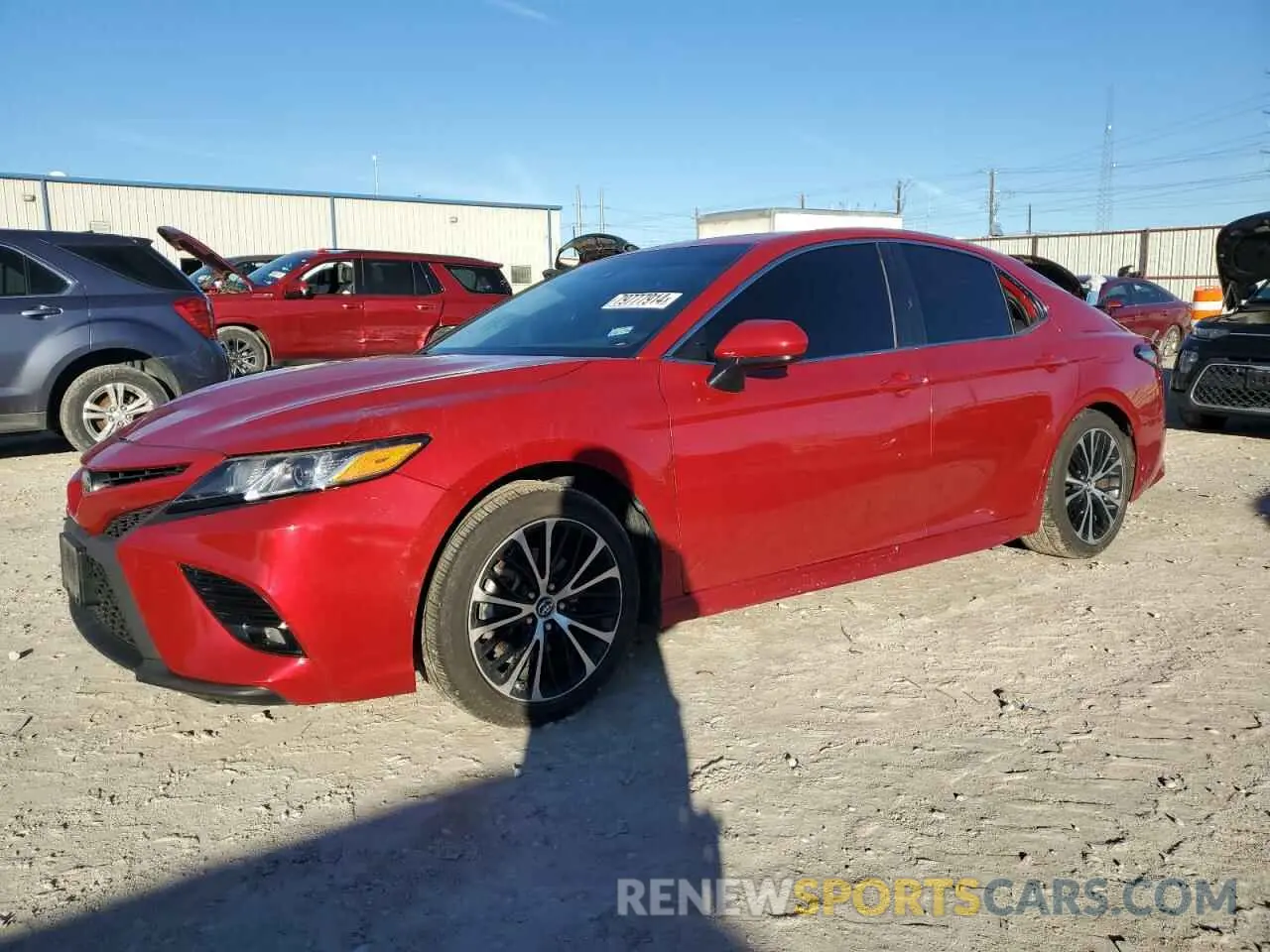 1 Фотография поврежденного автомобиля 4T1B11HK8KU223976 TOYOTA CAMRY 2019