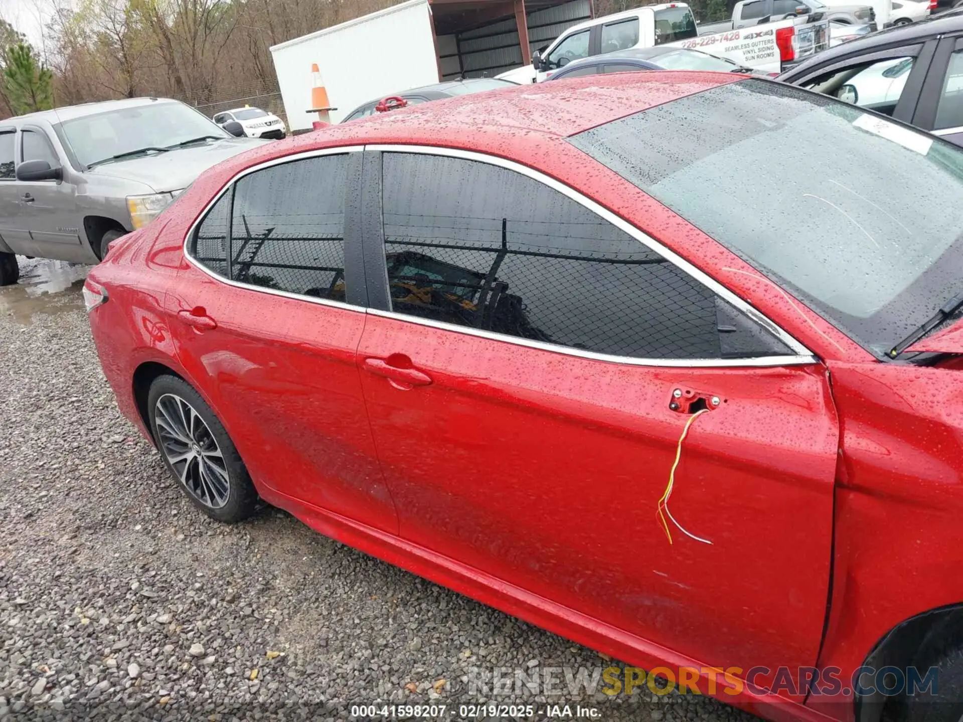 13 Photograph of a damaged car 4T1B11HK8KU224108 TOYOTA CAMRY 2019