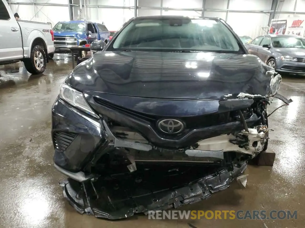 5 Photograph of a damaged car 4T1B11HK8KU224562 TOYOTA CAMRY 2019