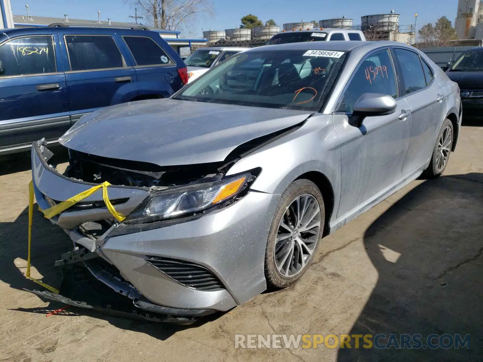 2 Photograph of a damaged car 4T1B11HK8KU227087 TOYOTA CAMRY 2019