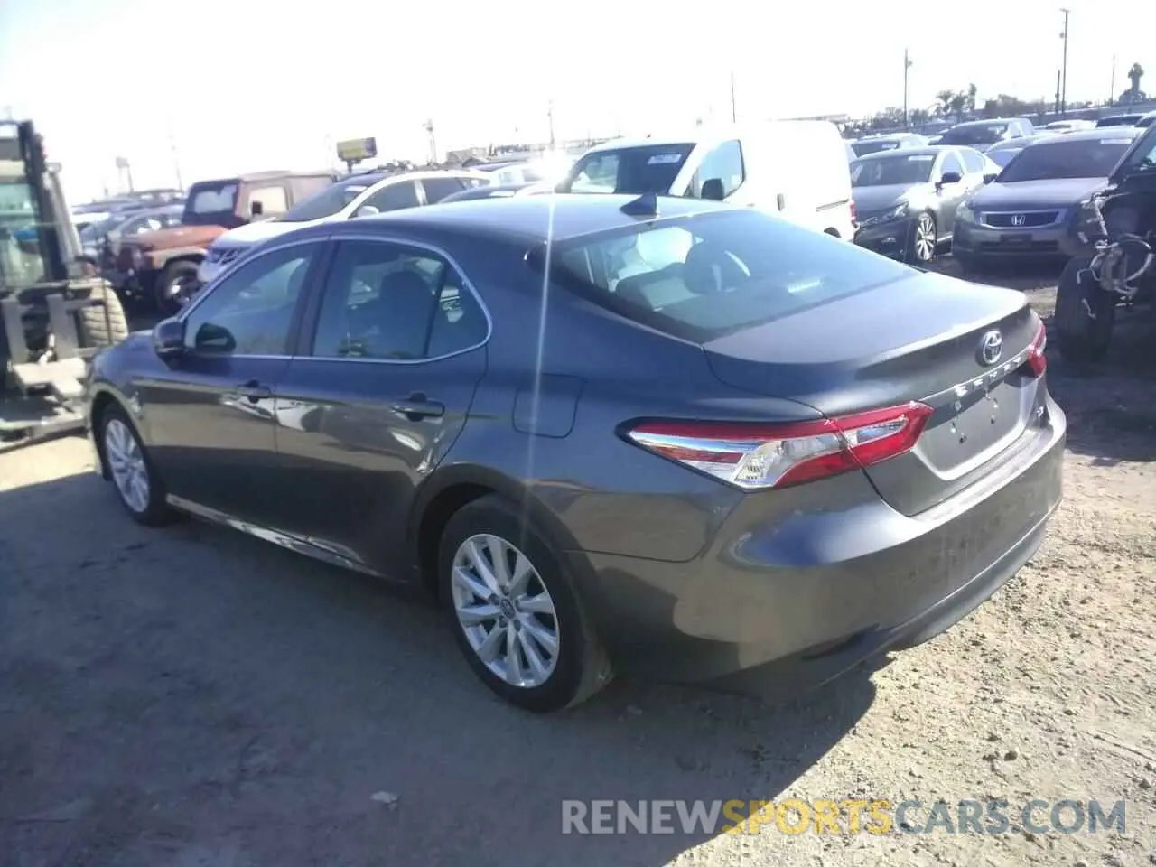 3 Photograph of a damaged car 4T1B11HK8KU237277 TOYOTA CAMRY 2019