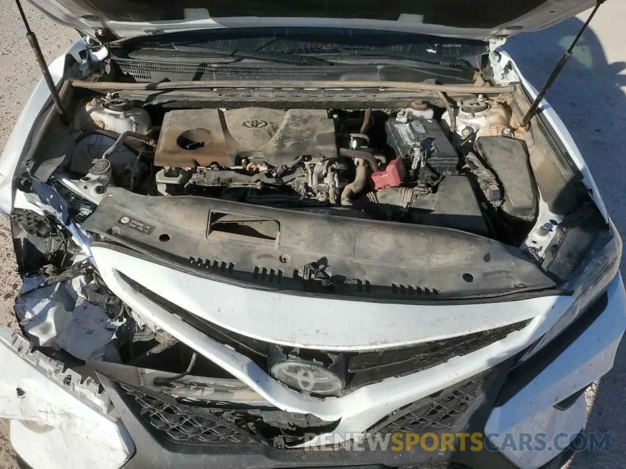 11 Фотография поврежденного автомобиля 4T1B11HK8KU237909 TOYOTA CAMRY 2019