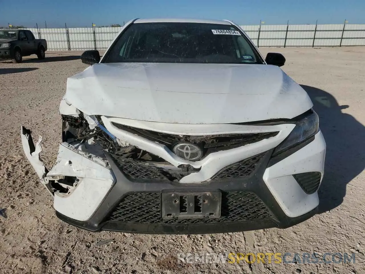 5 Фотография поврежденного автомобиля 4T1B11HK8KU237909 TOYOTA CAMRY 2019