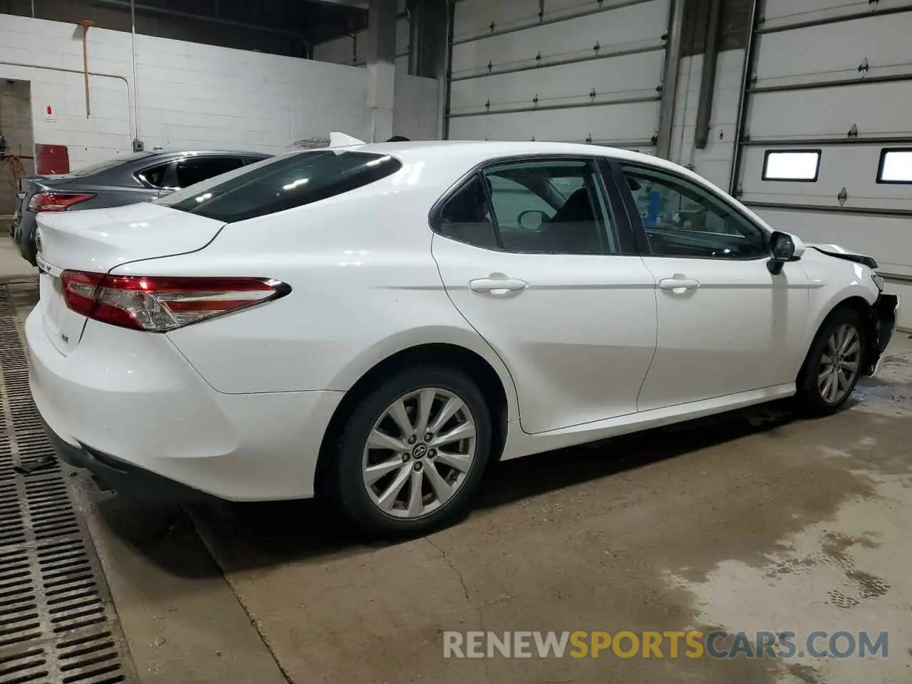 3 Photograph of a damaged car 4T1B11HK8KU242219 TOYOTA CAMRY 2019
