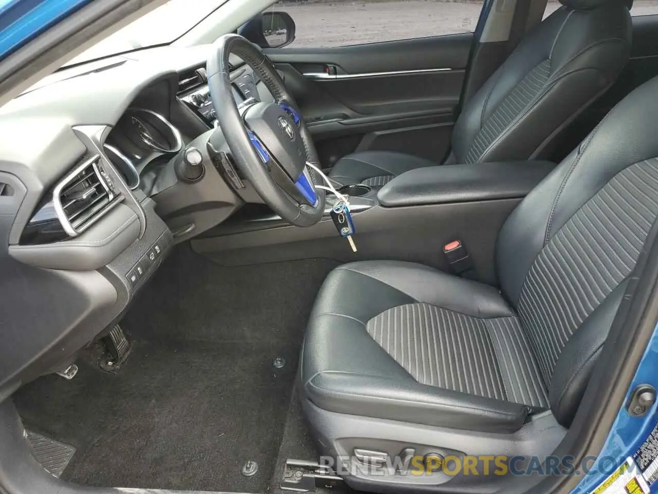 7 Photograph of a damaged car 4T1B11HK8KU244214 TOYOTA CAMRY 2019