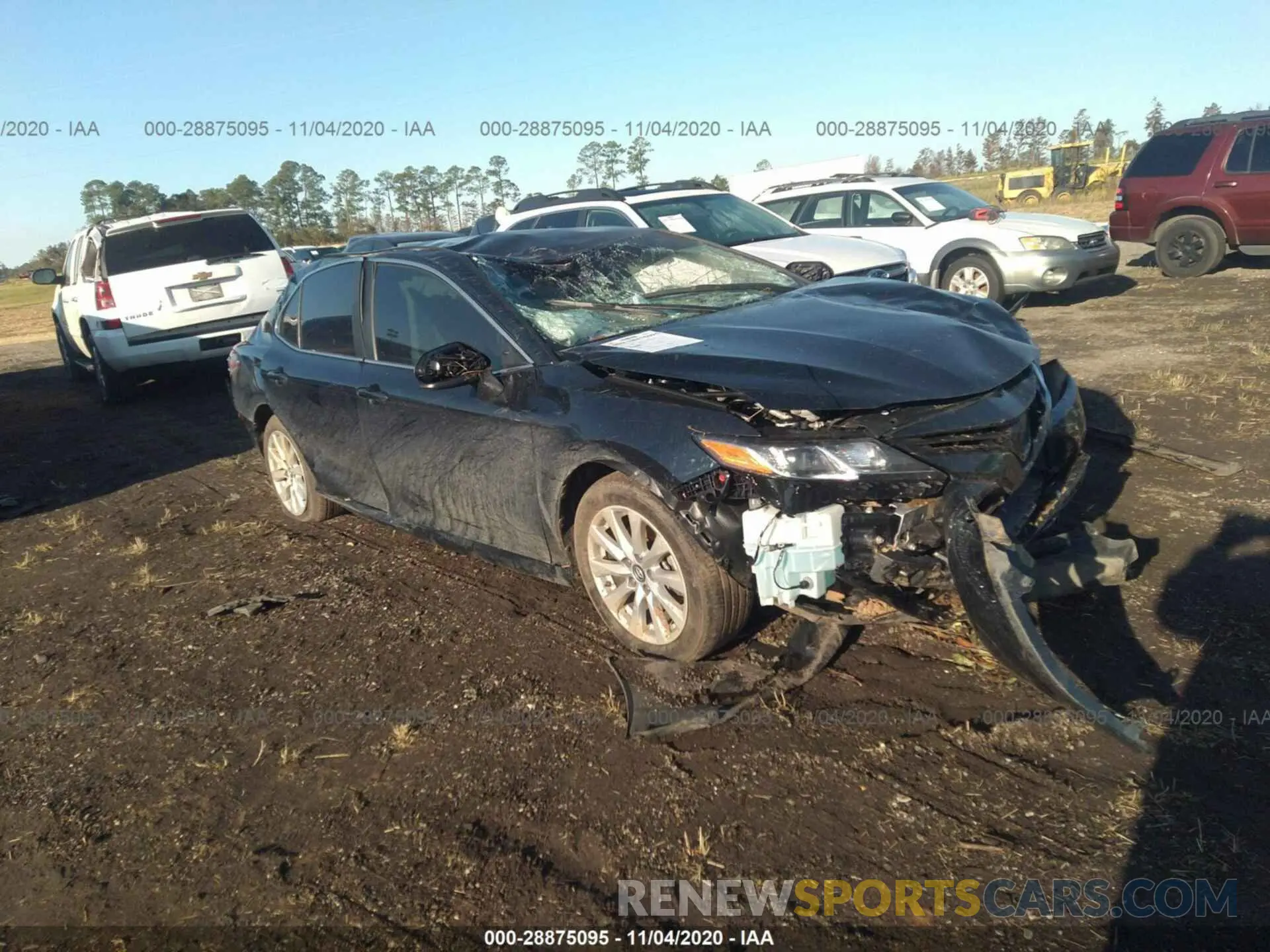 1 Photograph of a damaged car 4T1B11HK8KU253320 TOYOTA CAMRY 2019