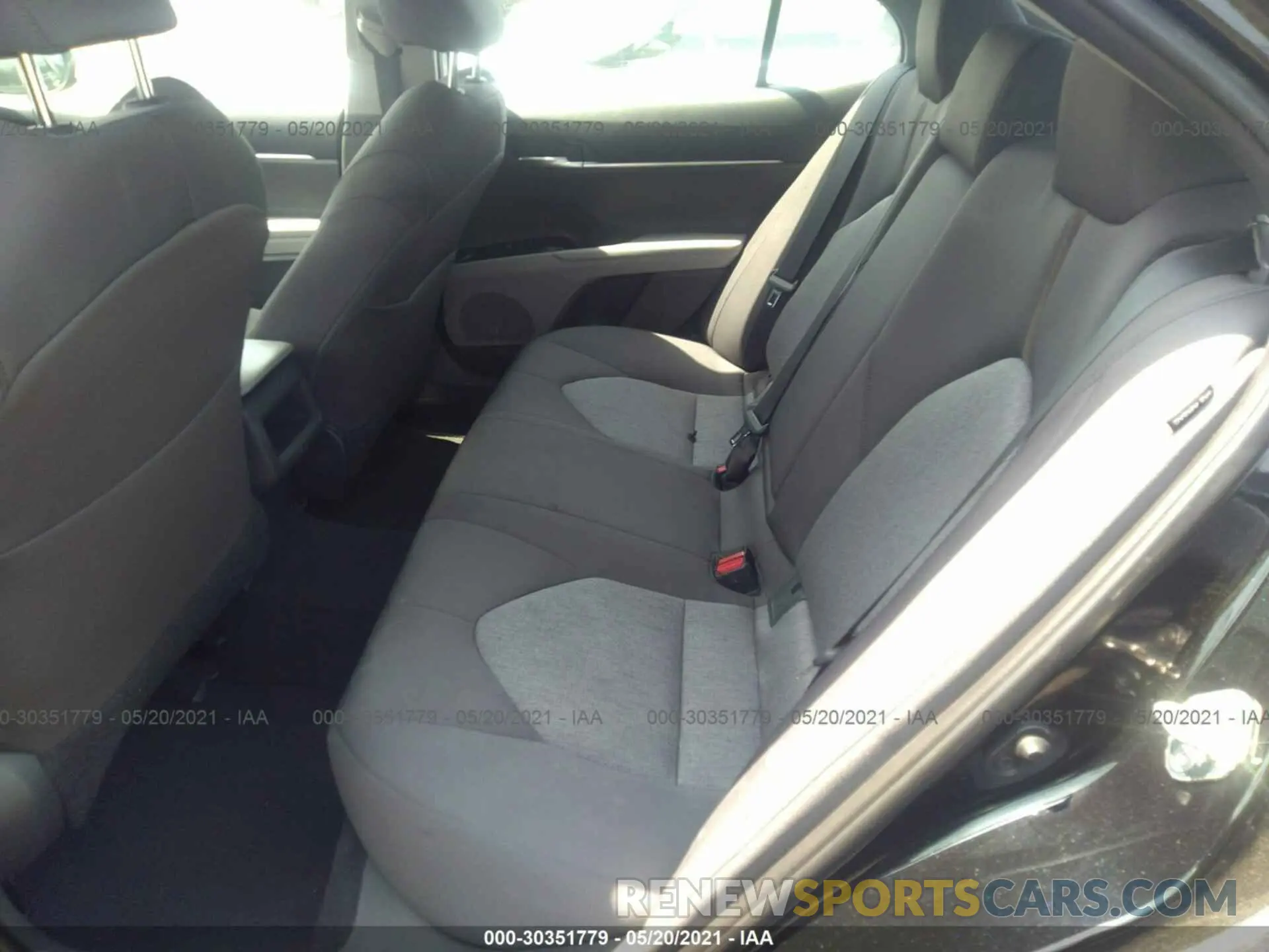 8 Photograph of a damaged car 4T1B11HK8KU257951 TOYOTA CAMRY 2019