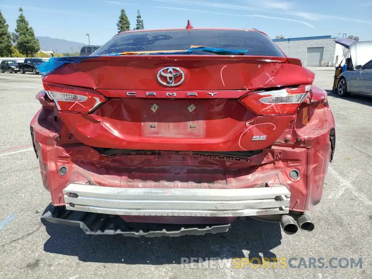 6 Фотография поврежденного автомобиля 4T1B11HK8KU264351 TOYOTA CAMRY 2019