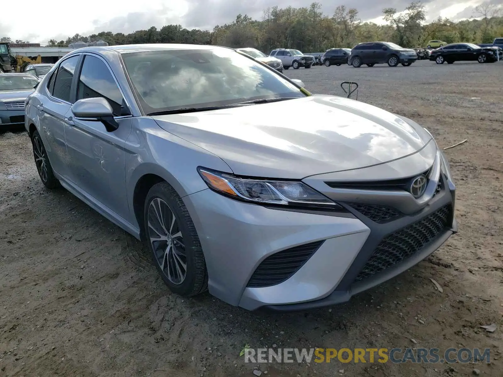 1 Photograph of a damaged car 4T1B11HK8KU273454 TOYOTA CAMRY 2019