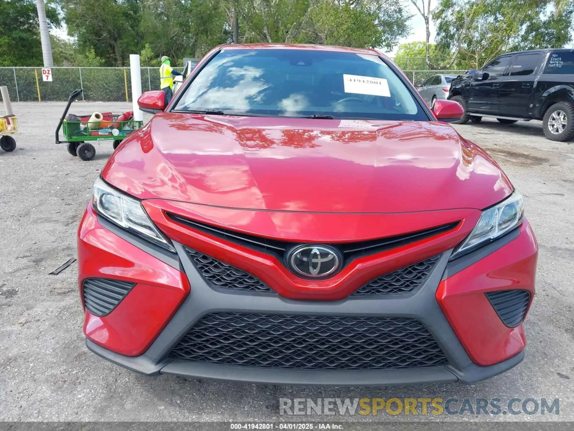 13 Фотография поврежденного автомобиля 4T1B11HK8KU277276 TOYOTA CAMRY 2019