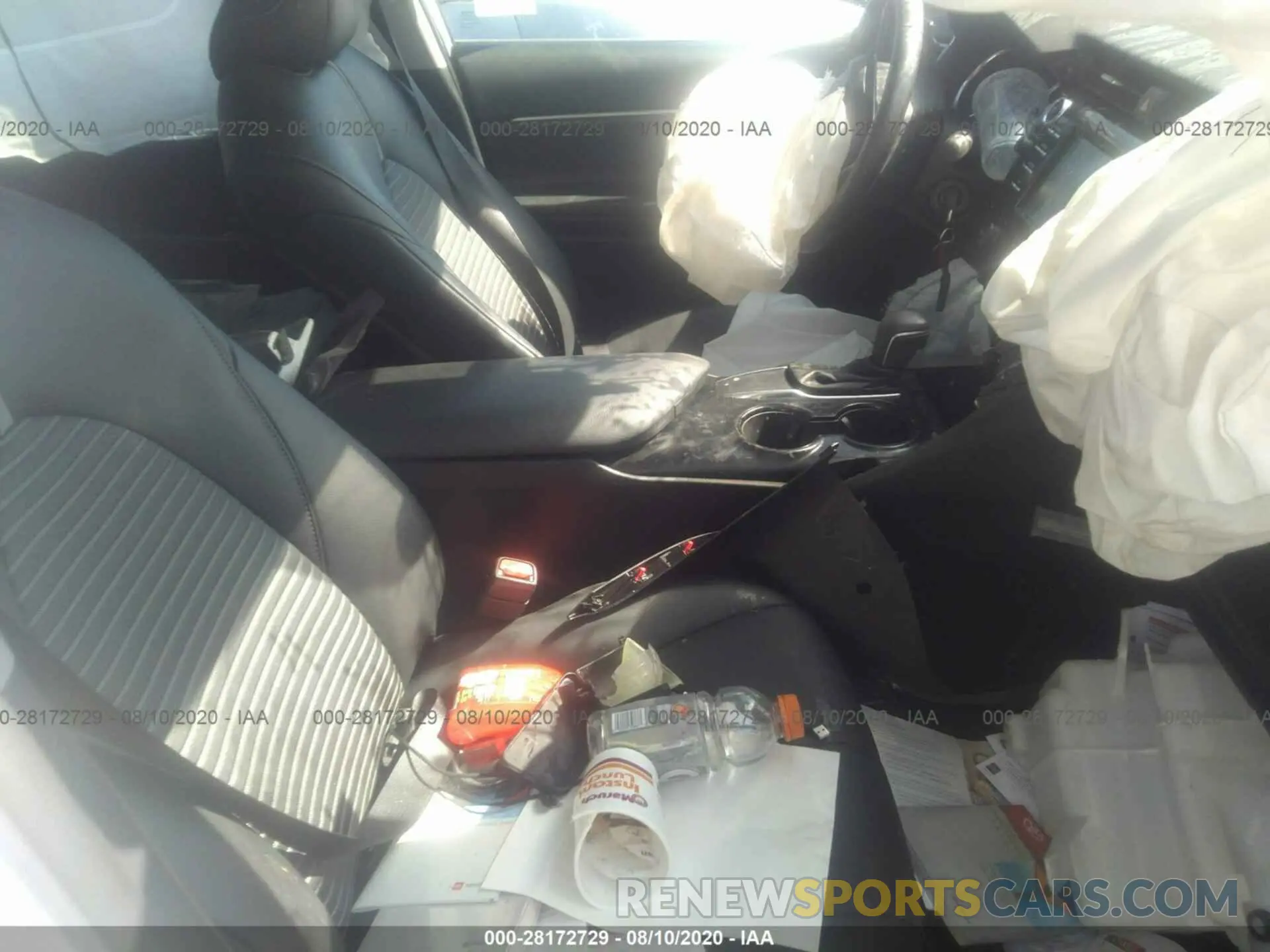 5 Photograph of a damaged car 4T1B11HK8KU282168 TOYOTA CAMRY 2019