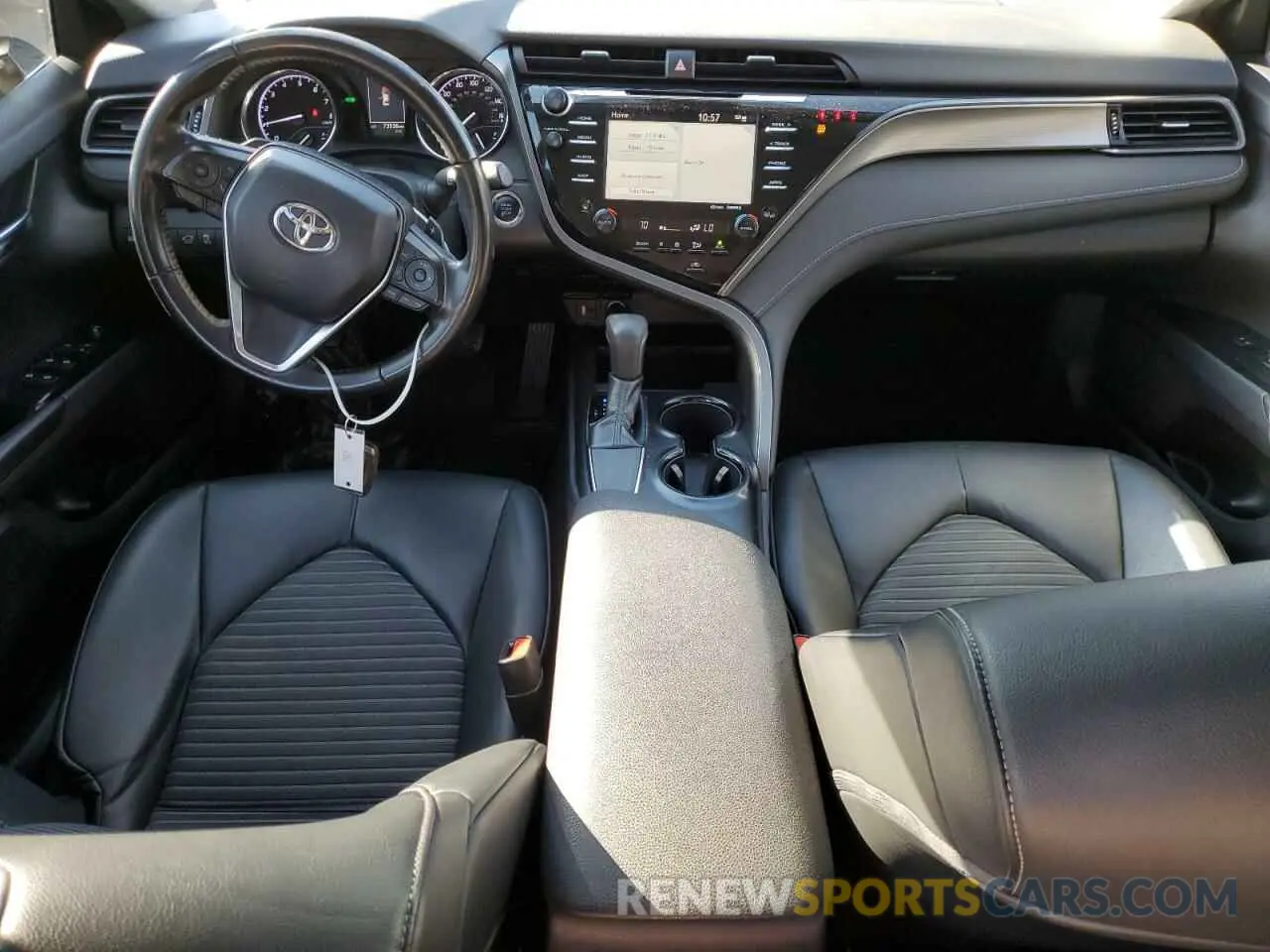 8 Photograph of a damaged car 4T1B11HK8KU679315 TOYOTA CAMRY 2019