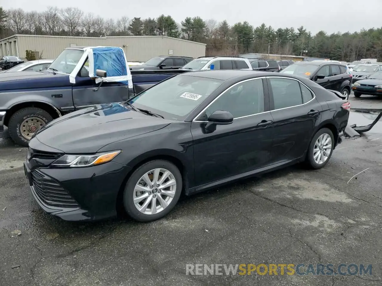 1 Photograph of a damaged car 4T1B11HK8KU689343 TOYOTA CAMRY 2019