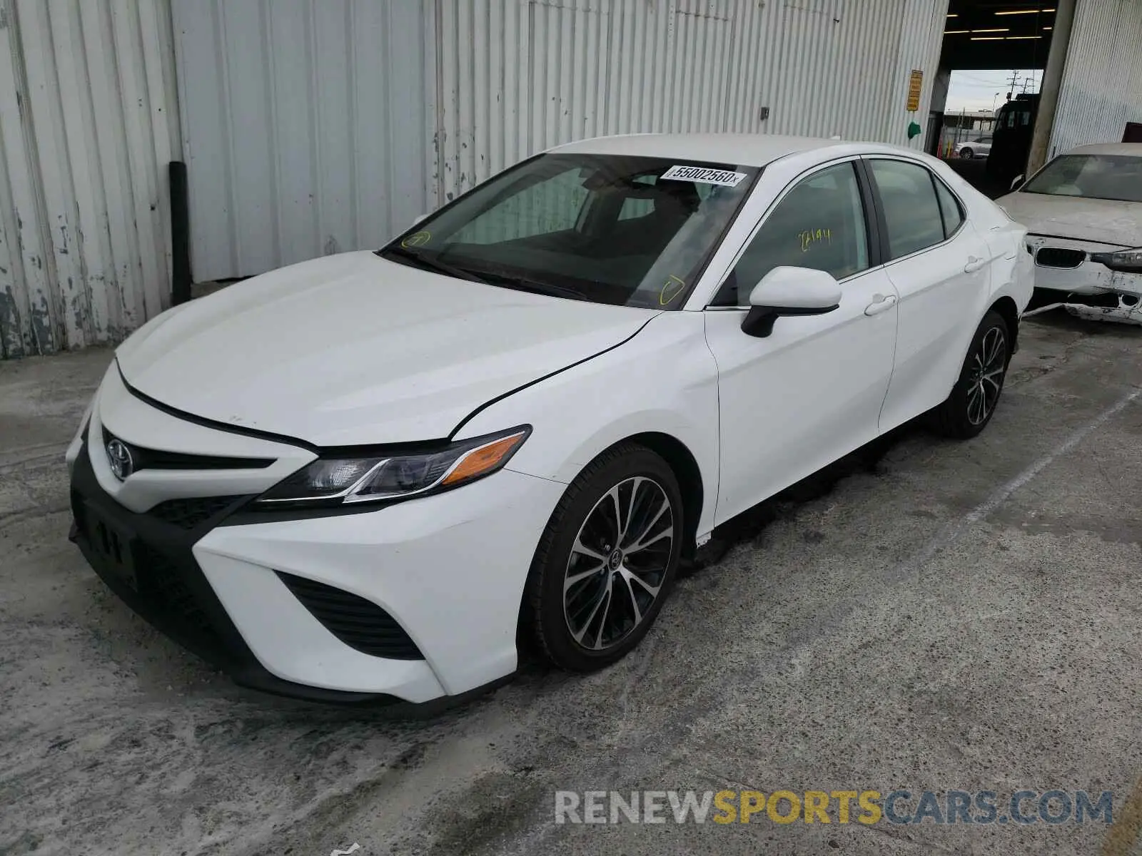 2 Photograph of a damaged car 4T1B11HK8KU692453 TOYOTA CAMRY 2019