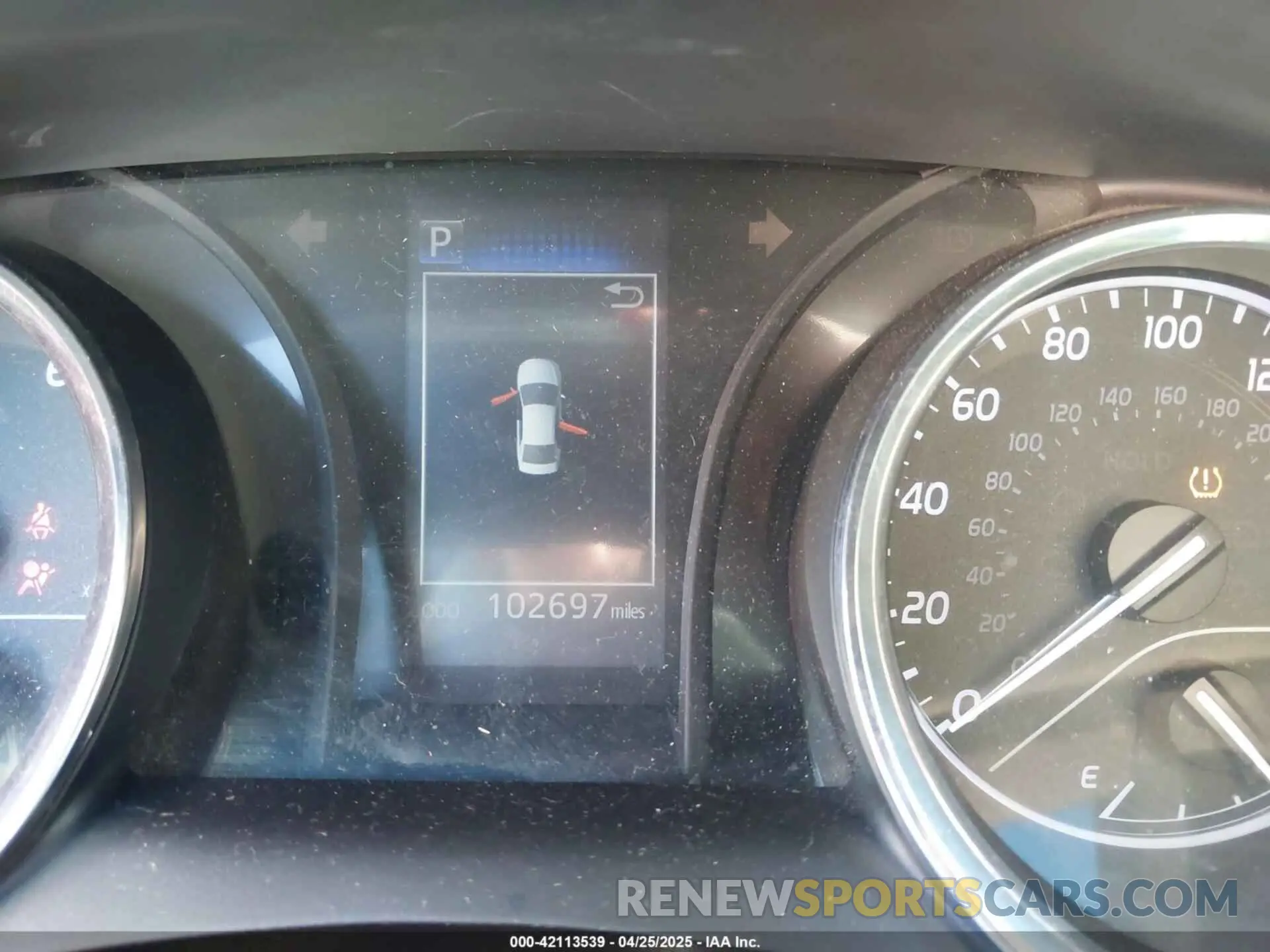 15 Photograph of a damaged car 4T1B11HK8KU695076 TOYOTA CAMRY 2019