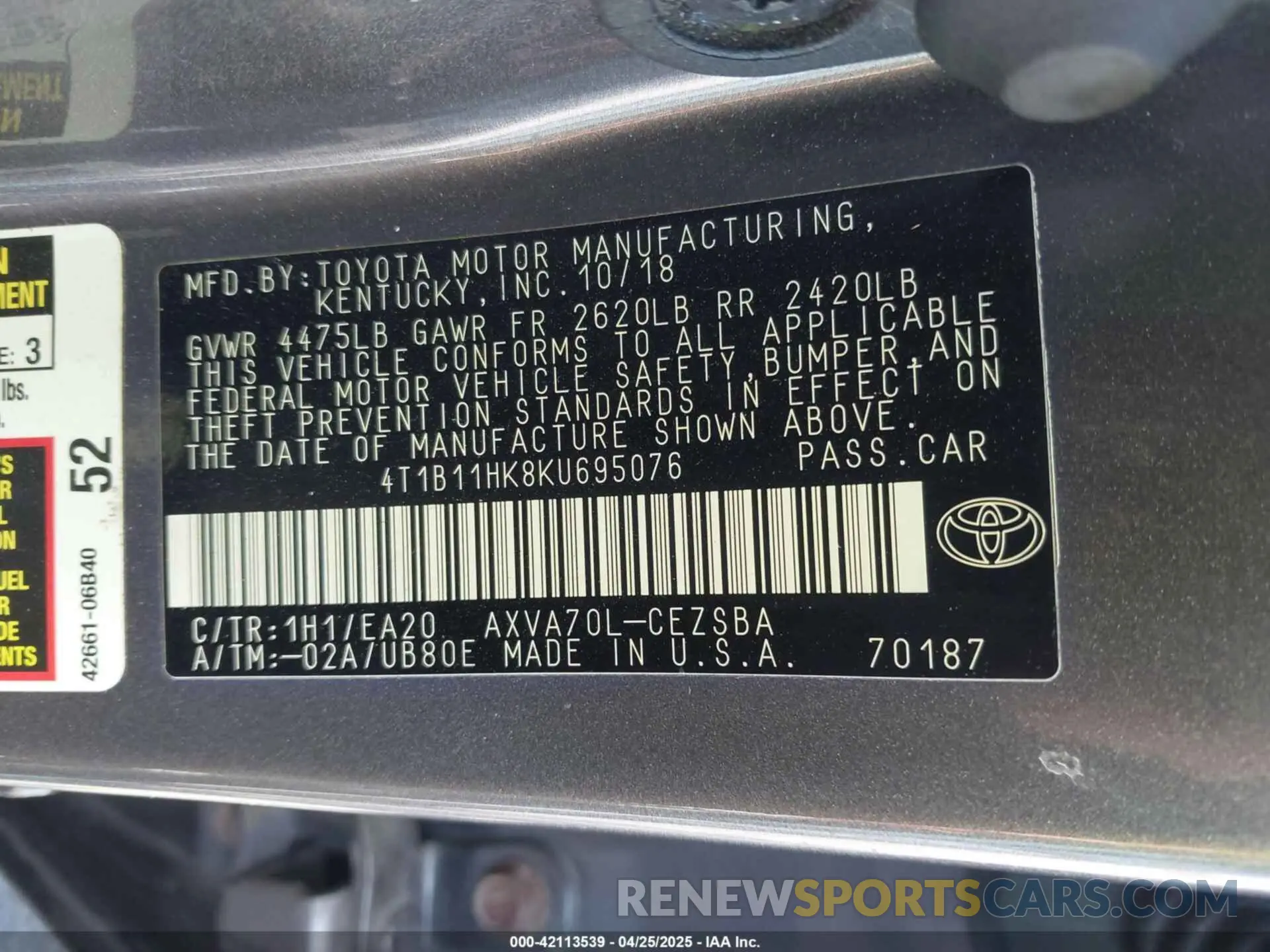 9 Photograph of a damaged car 4T1B11HK8KU695076 TOYOTA CAMRY 2019
