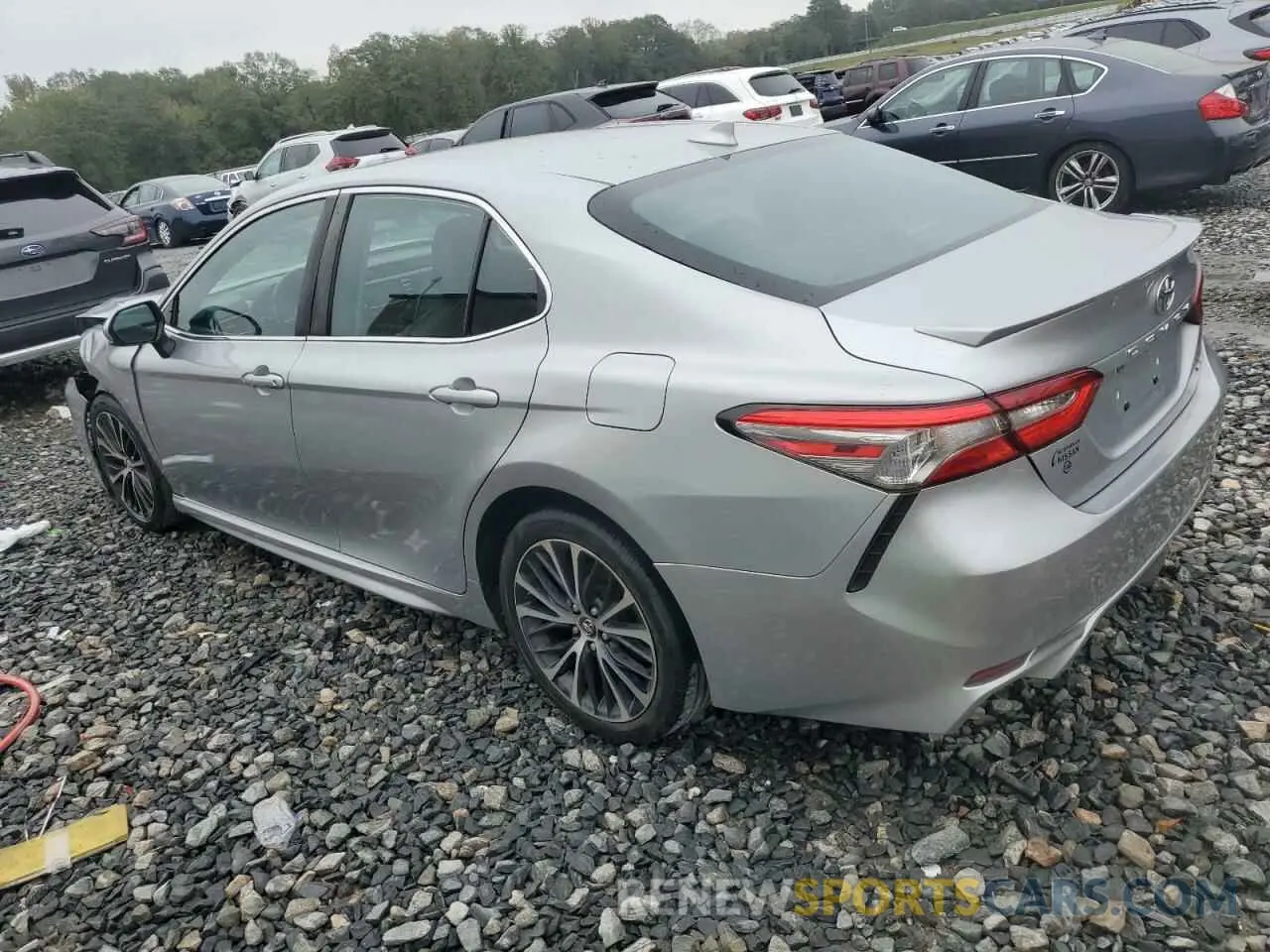 2 Фотография поврежденного автомобиля 4T1B11HK8KU697409 TOYOTA CAMRY 2019