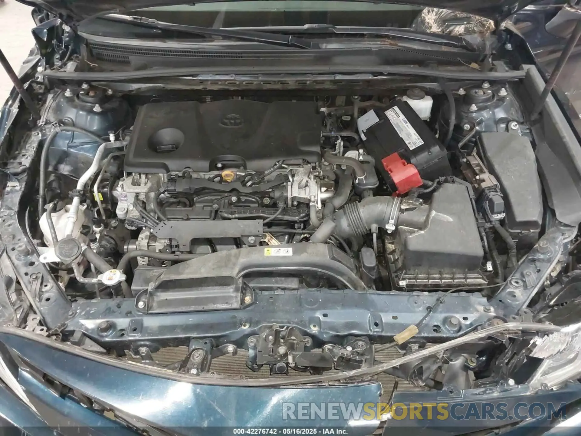10 Photograph of a damaged car 4T1B11HK8KU709218 TOYOTA CAMRY 2019