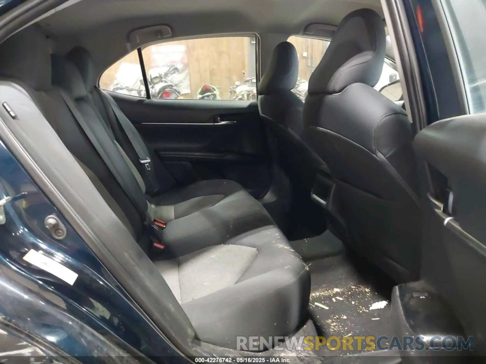 8 Photograph of a damaged car 4T1B11HK8KU709218 TOYOTA CAMRY 2019