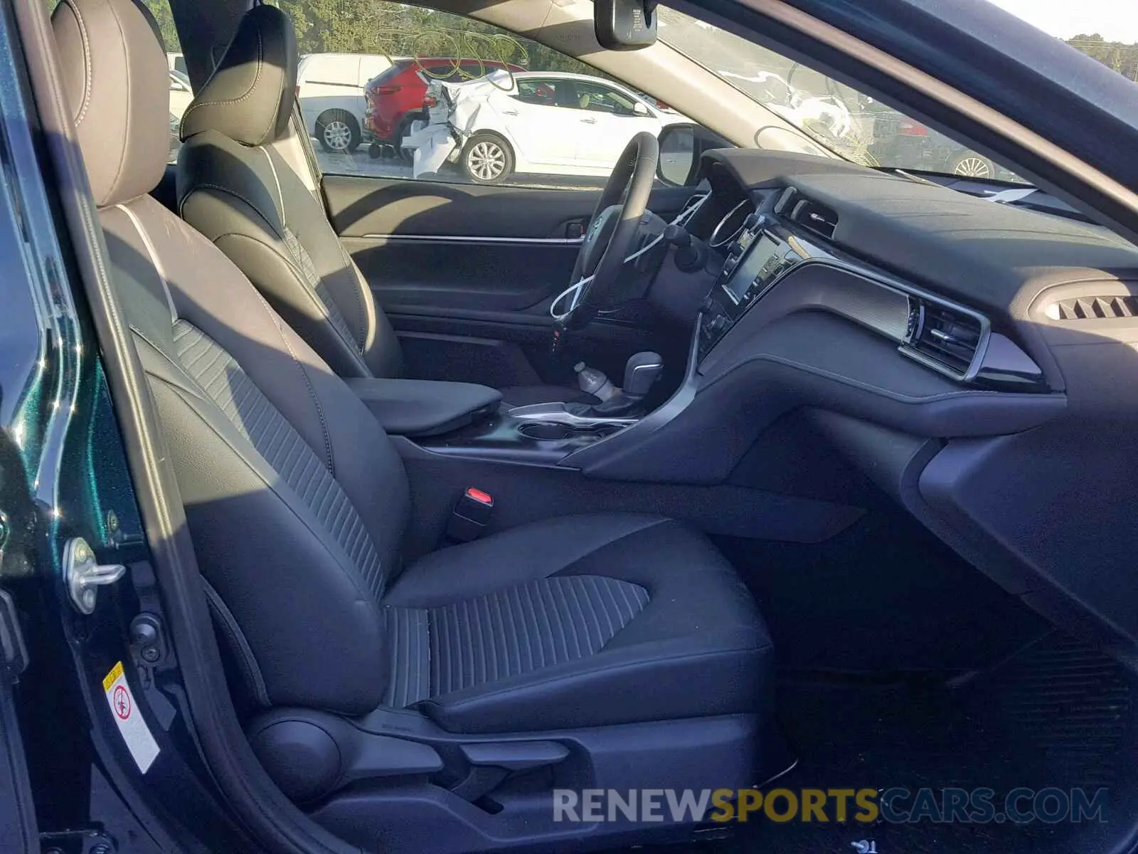 5 Photograph of a damaged car 4T1B11HK8KU717660 TOYOTA CAMRY 2019