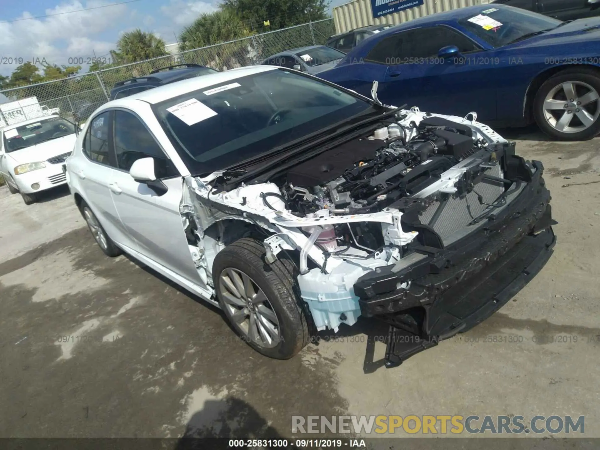 1 Photograph of a damaged car 4T1B11HK8KU719358 TOYOTA CAMRY 2019