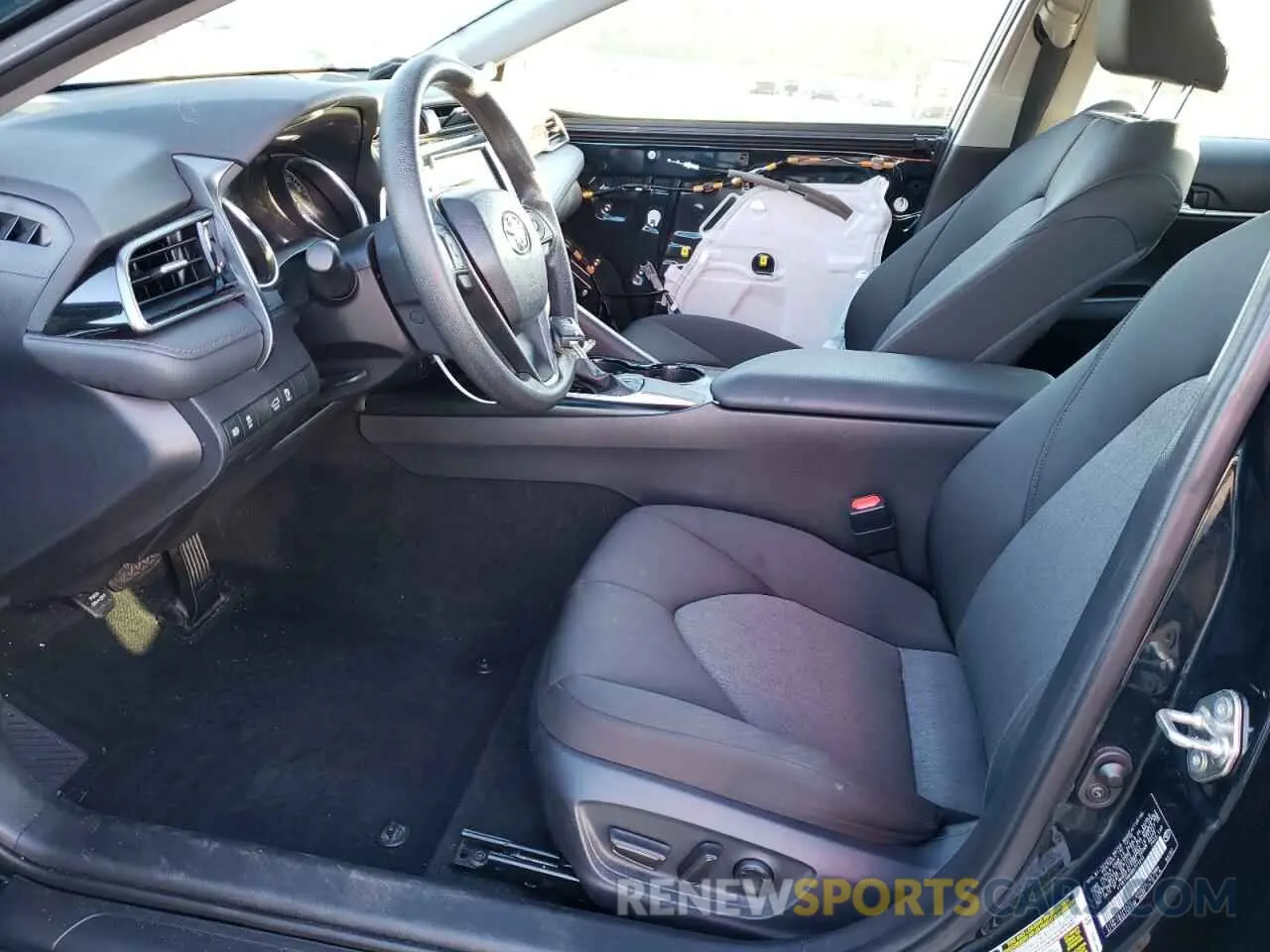 7 Photograph of a damaged car 4T1B11HK8KU721210 TOYOTA CAMRY 2019