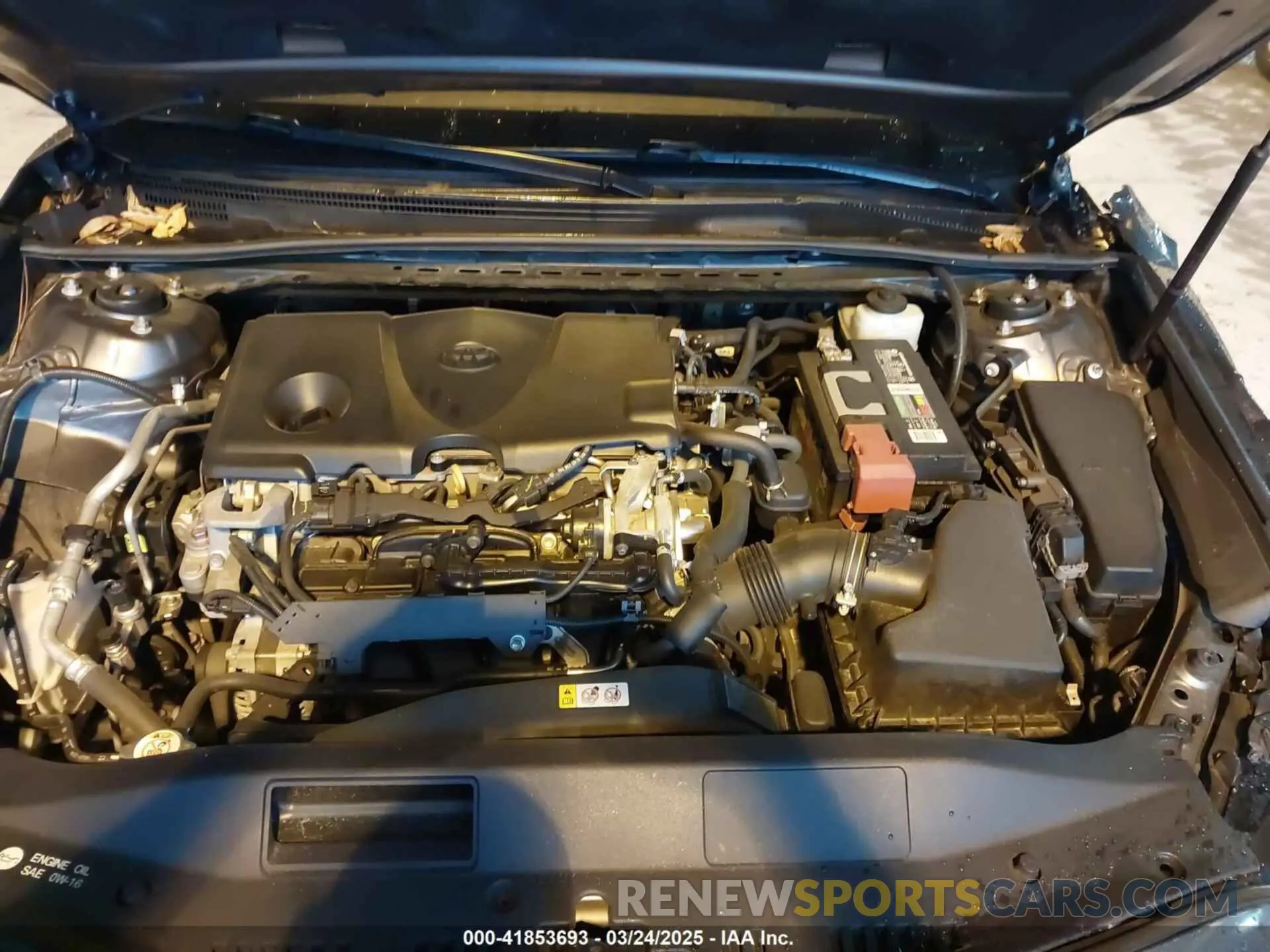 10 Photograph of a damaged car 4T1B11HK8KU723894 TOYOTA CAMRY 2019