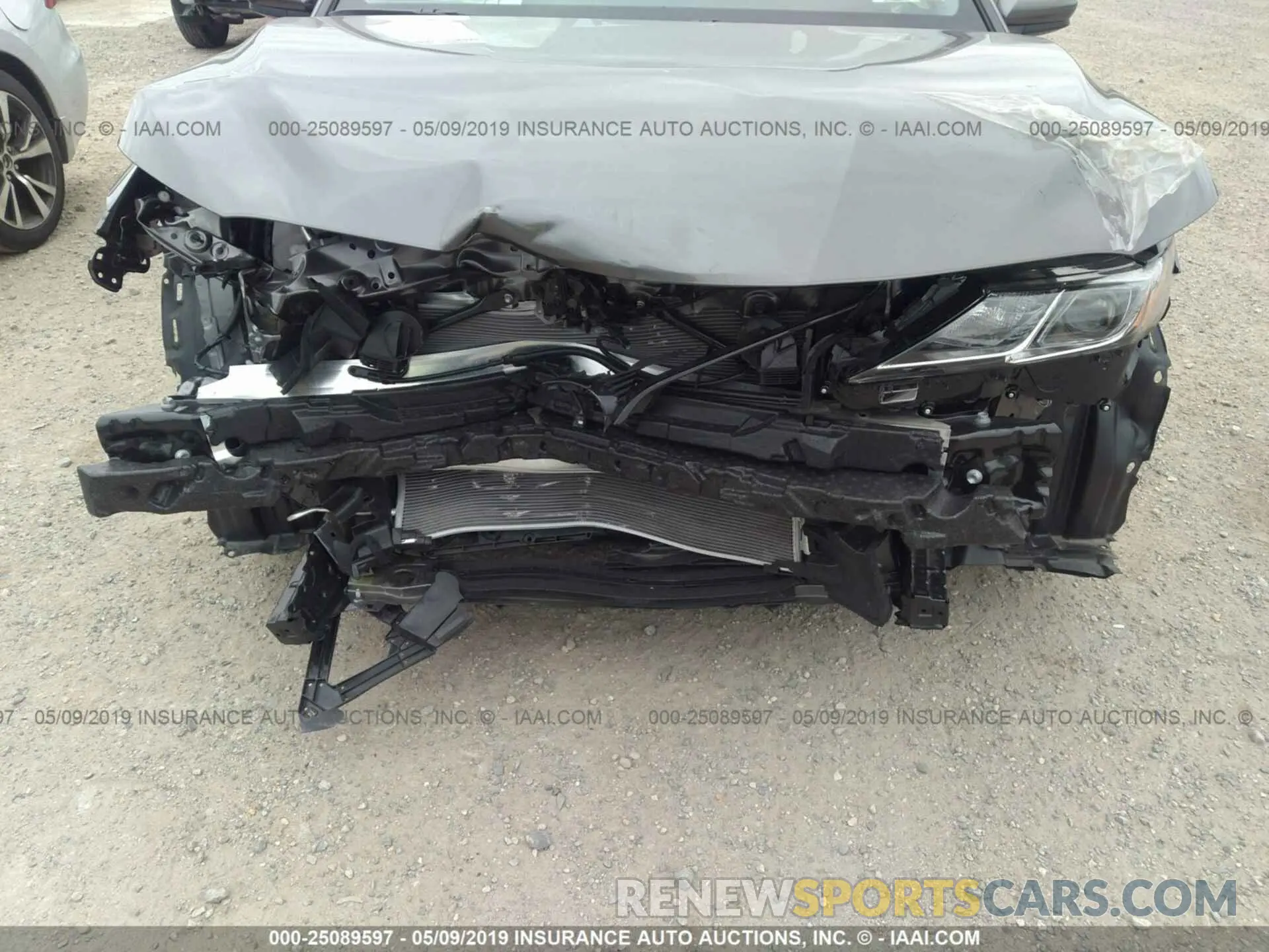 6 Photograph of a damaged car 4T1B11HK8KU735740 TOYOTA CAMRY 2019