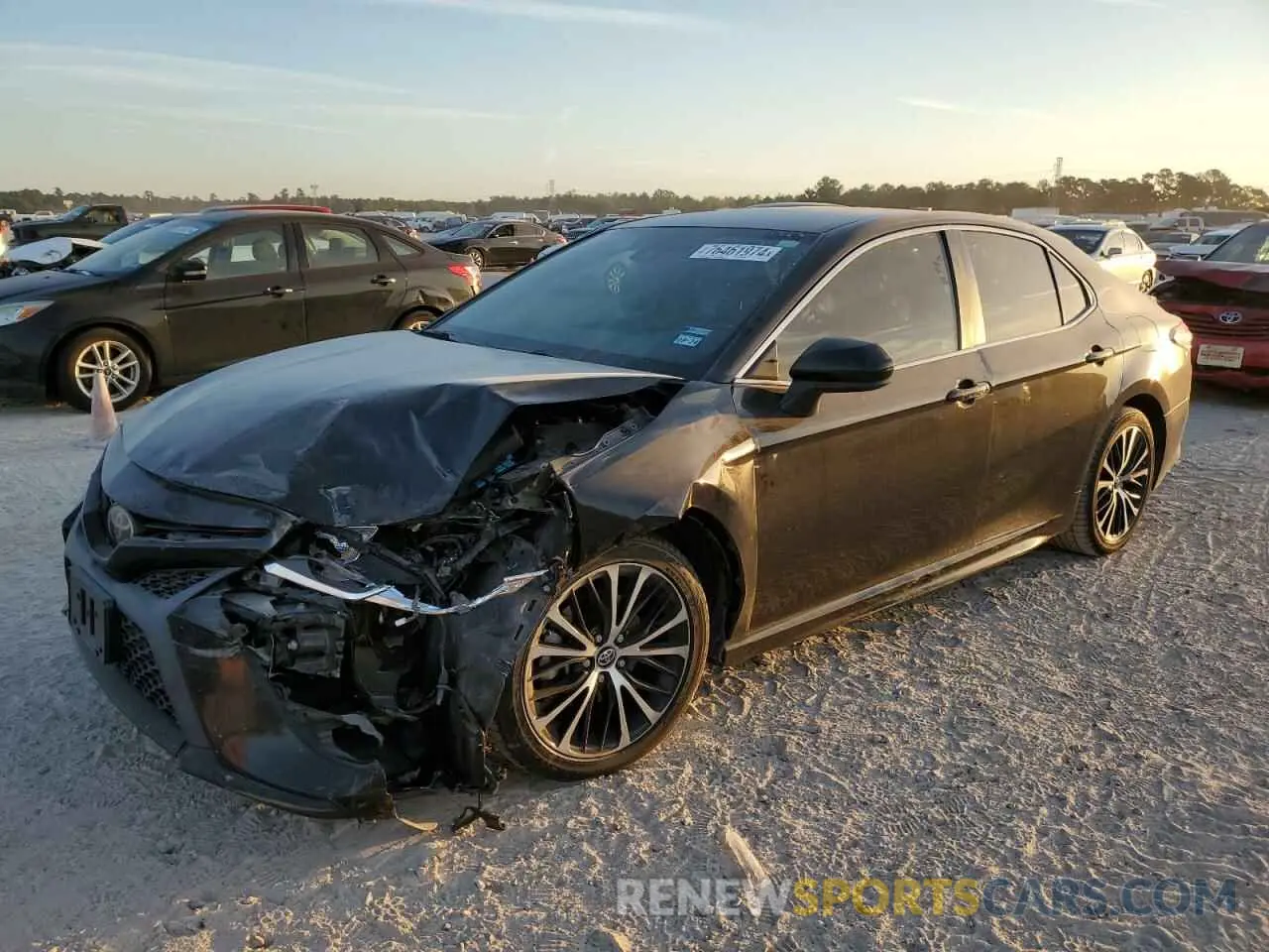 1 Photograph of a damaged car 4T1B11HK8KU741019 TOYOTA CAMRY 2019