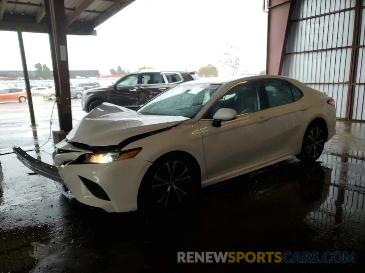 1 Photograph of a damaged car 4T1B11HK8KU741845 TOYOTA CAMRY 2019