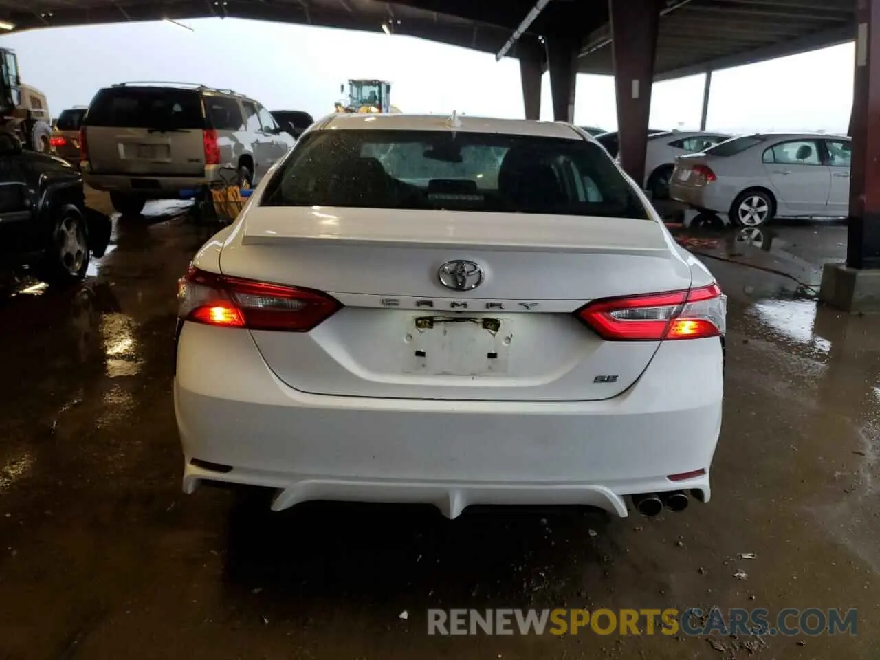6 Photograph of a damaged car 4T1B11HK8KU741845 TOYOTA CAMRY 2019