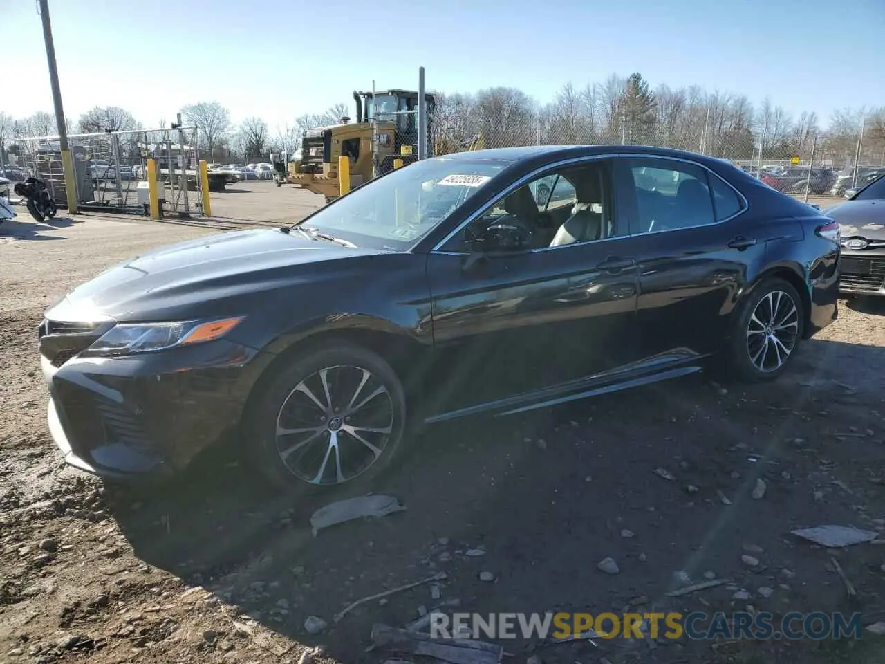 1 Photograph of a damaged car 4T1B11HK8KU742137 TOYOTA CAMRY 2019