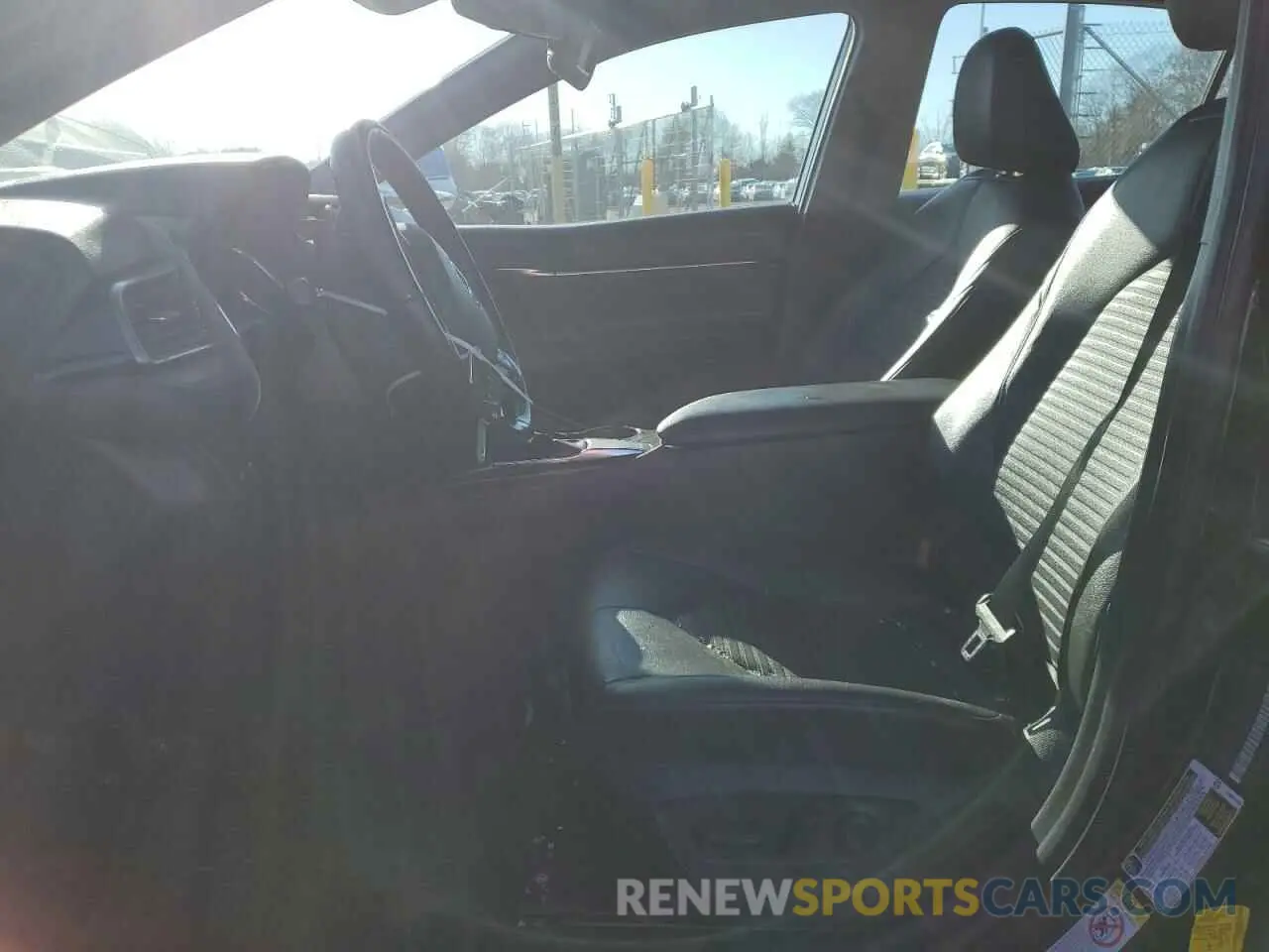 7 Photograph of a damaged car 4T1B11HK8KU742137 TOYOTA CAMRY 2019
