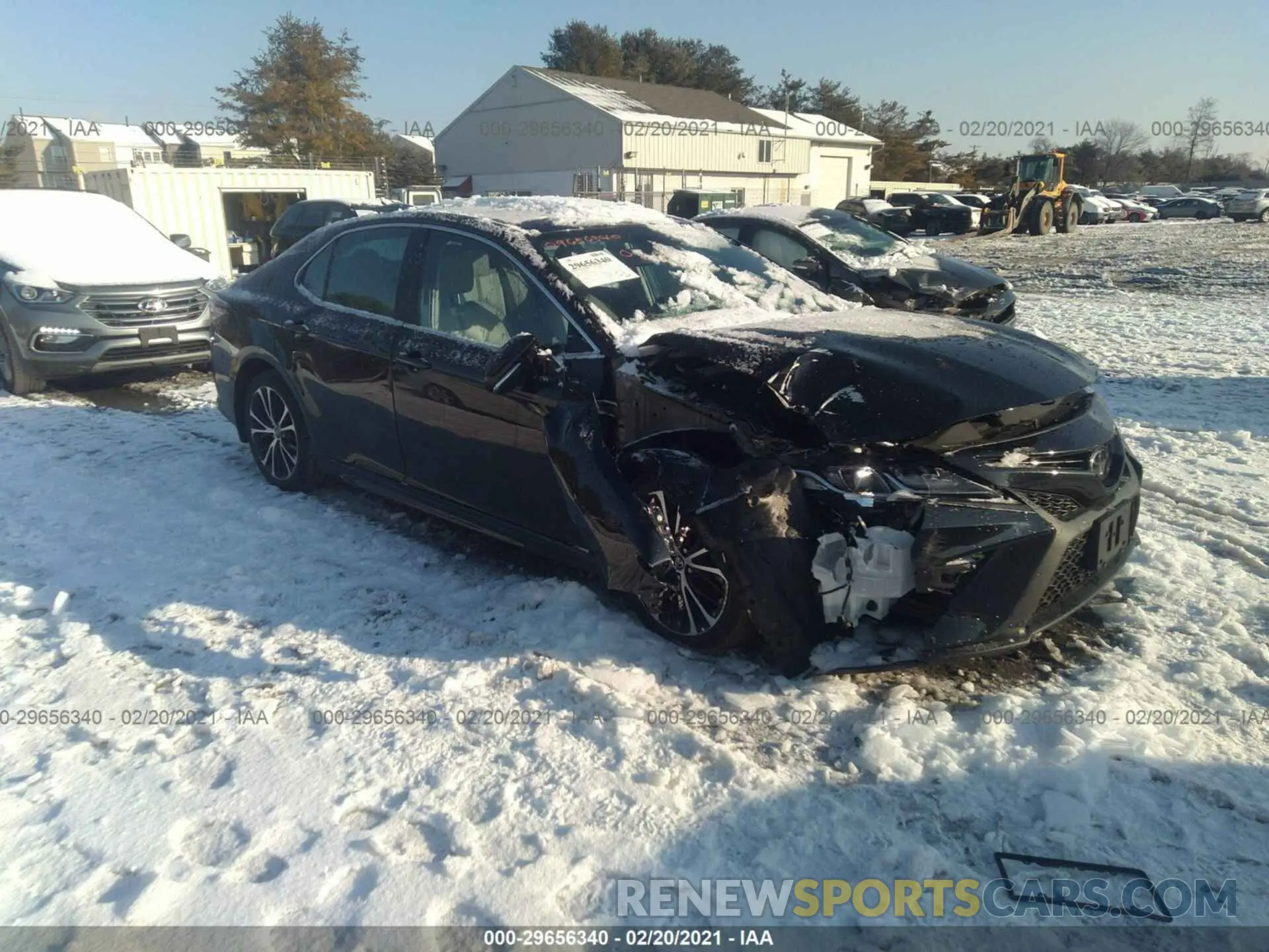 1 Photograph of a damaged car 4T1B11HK8KU742915 TOYOTA CAMRY 2019