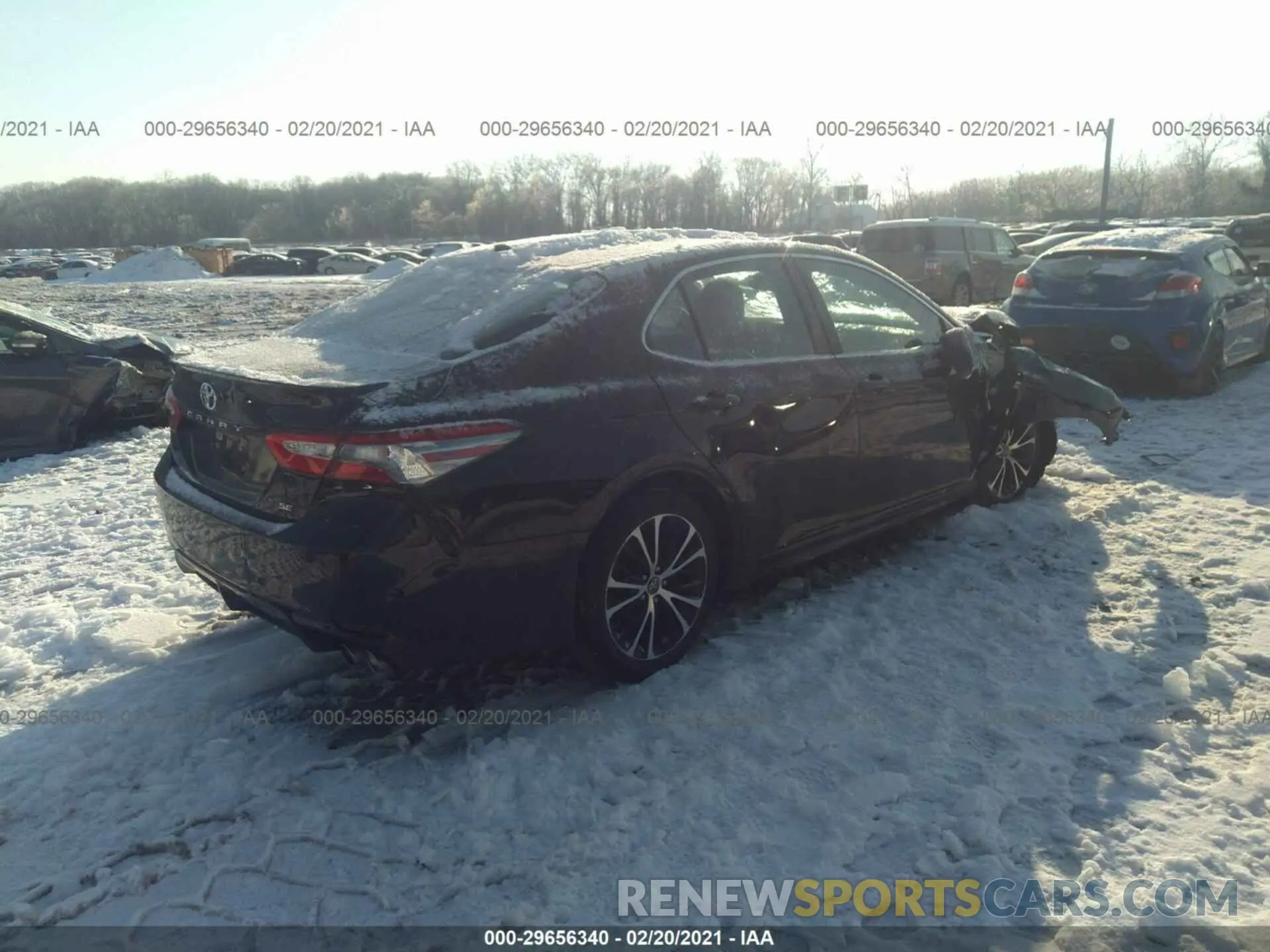 4 Photograph of a damaged car 4T1B11HK8KU742915 TOYOTA CAMRY 2019