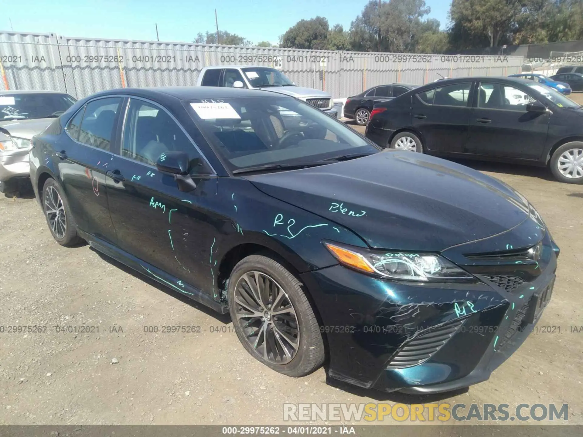 1 Photograph of a damaged car 4T1B11HK8KU745202 TOYOTA CAMRY 2019