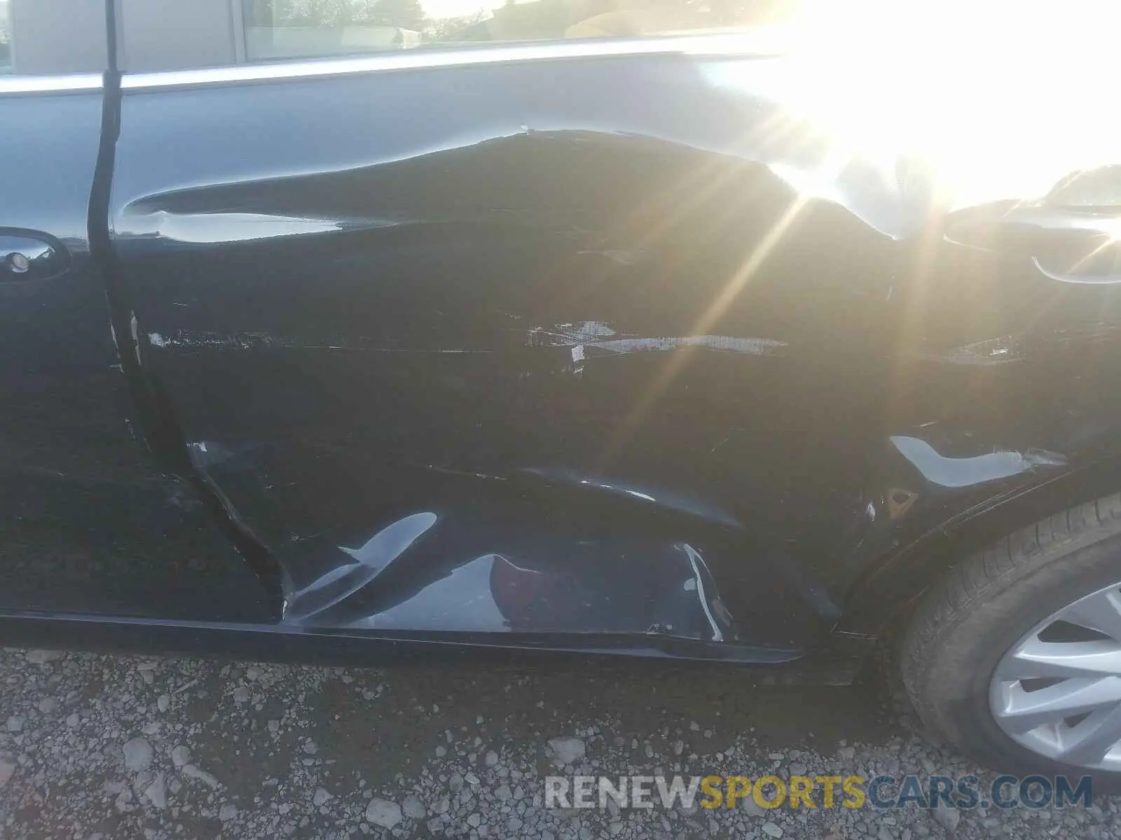 9 Photograph of a damaged car 4T1B11HK8KU747130 TOYOTA CAMRY 2019
