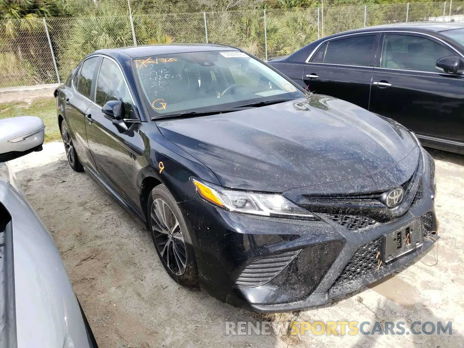 1 Photograph of a damaged car 4T1B11HK8KU750044 TOYOTA CAMRY 2019