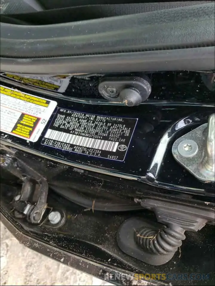 10 Photograph of a damaged car 4T1B11HK8KU750044 TOYOTA CAMRY 2019