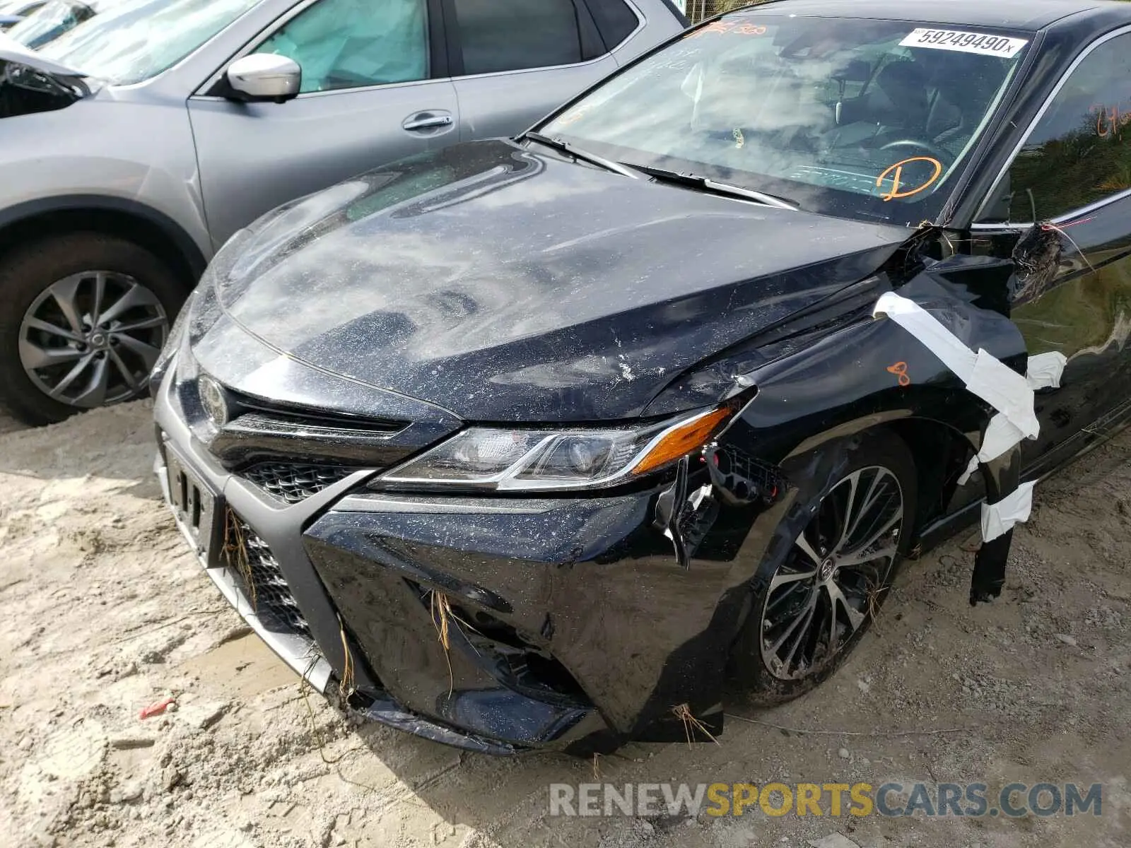 9 Photograph of a damaged car 4T1B11HK8KU750044 TOYOTA CAMRY 2019