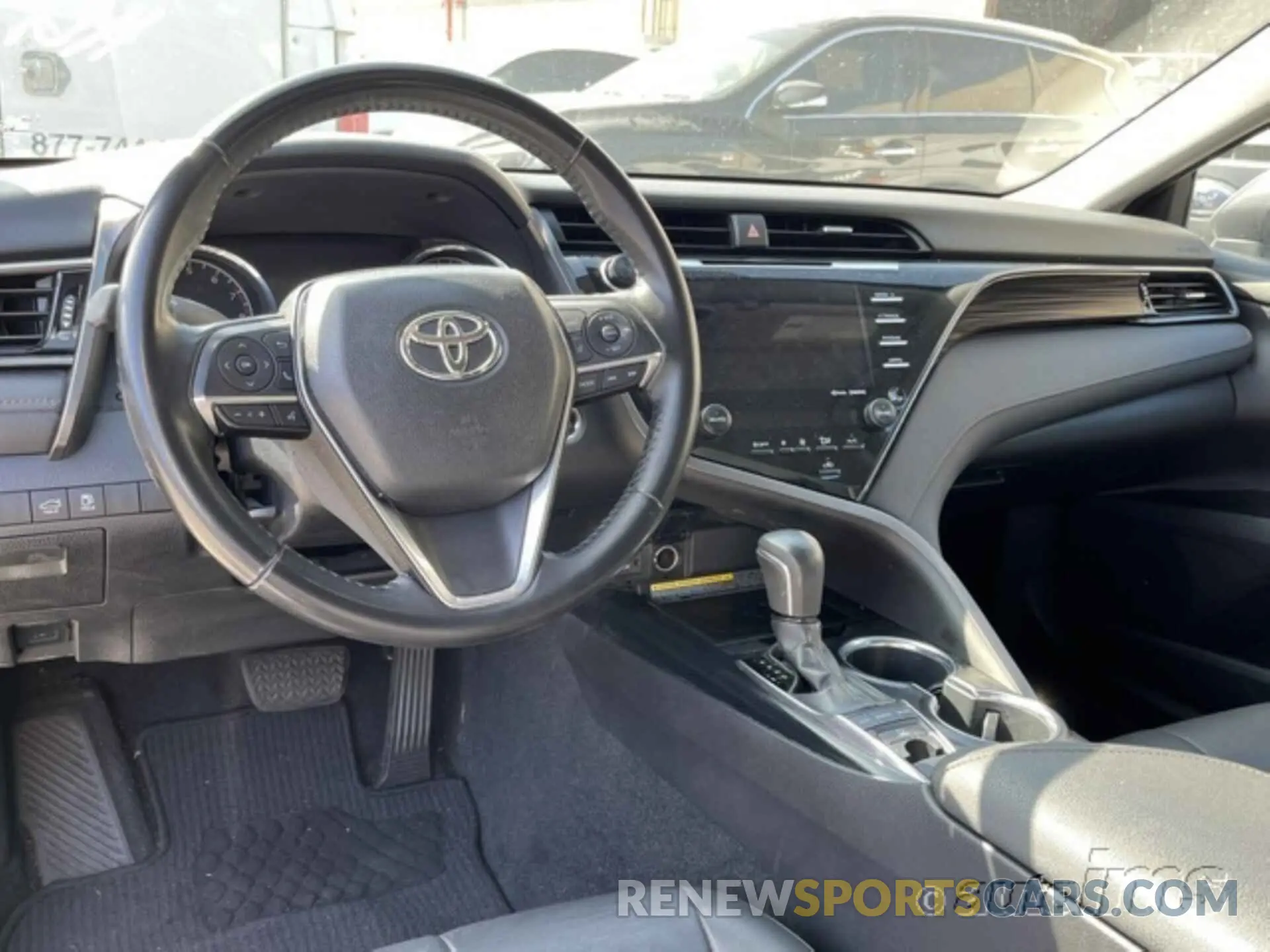 16 Фотография поврежденного автомобиля 4T1B11HK8KU751369 TOYOTA CAMRY 2019
