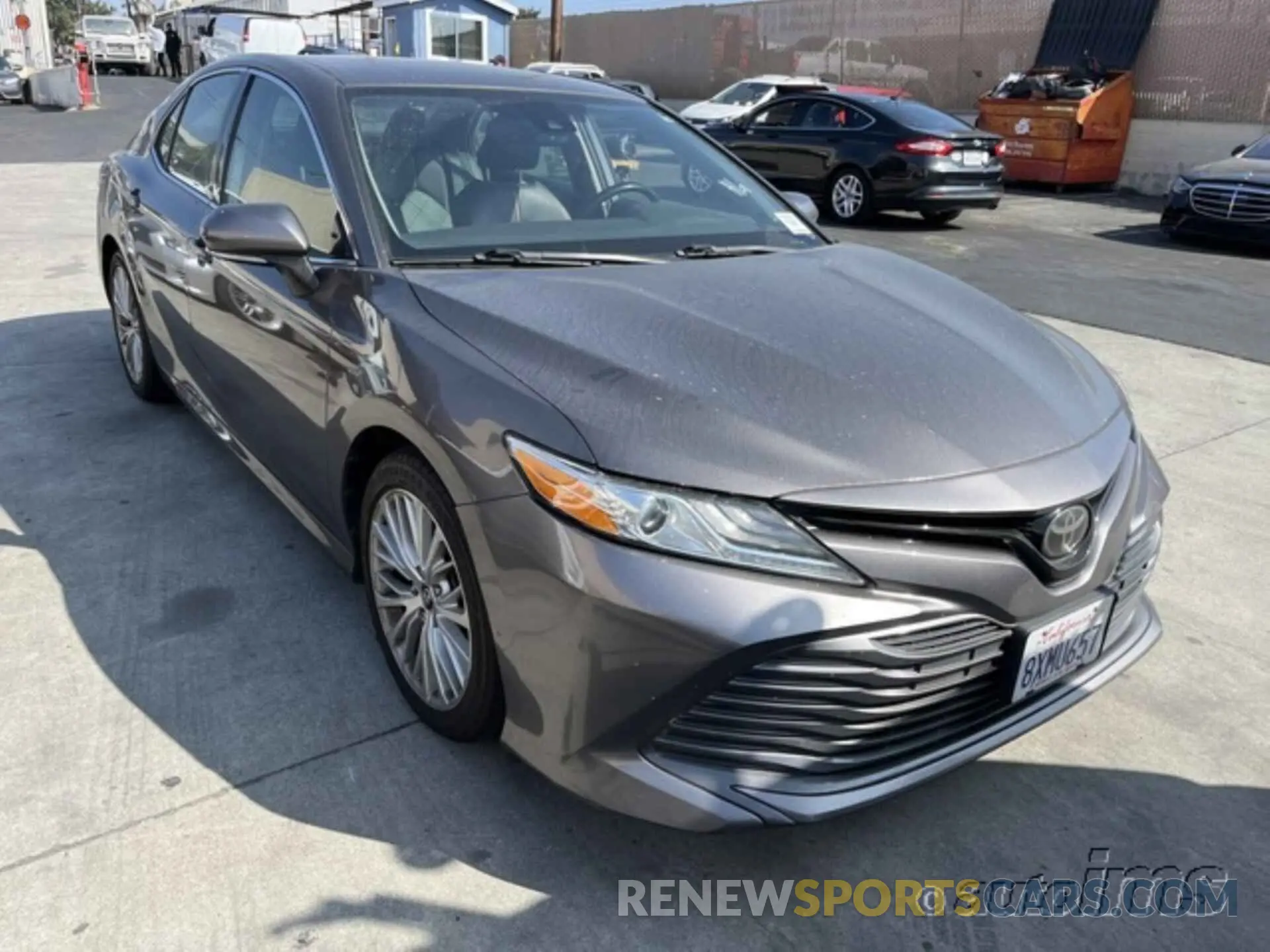 4 Фотография поврежденного автомобиля 4T1B11HK8KU751369 TOYOTA CAMRY 2019