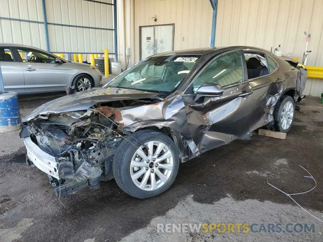 1 Photograph of a damaged car 4T1B11HK8KU774506 TOYOTA CAMRY 2019