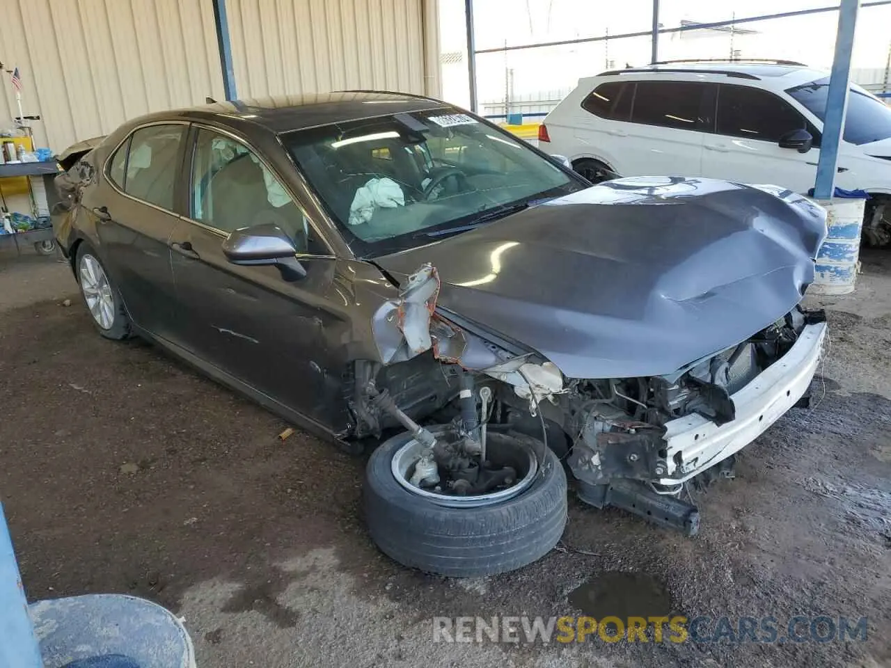 4 Photograph of a damaged car 4T1B11HK8KU774506 TOYOTA CAMRY 2019
