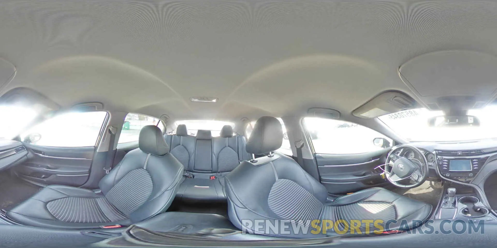 13 Photograph of a damaged car 4T1B11HK8KU779964 TOYOTA CAMRY 2019