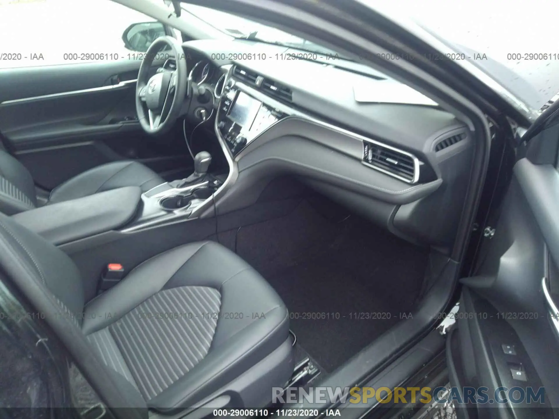 5 Photograph of a damaged car 4T1B11HK8KU793248 TOYOTA CAMRY 2019