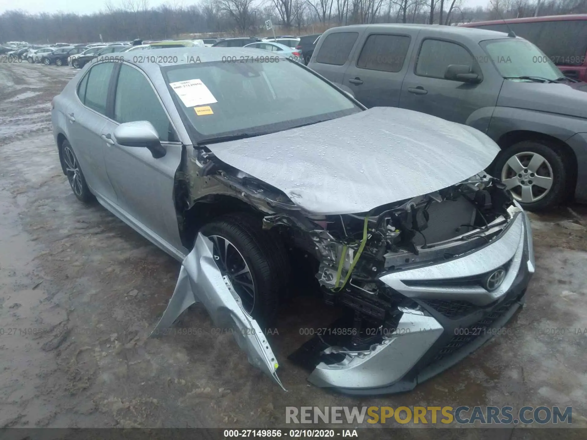 1 Photograph of a damaged car 4T1B11HK8KU808900 TOYOTA CAMRY 2019