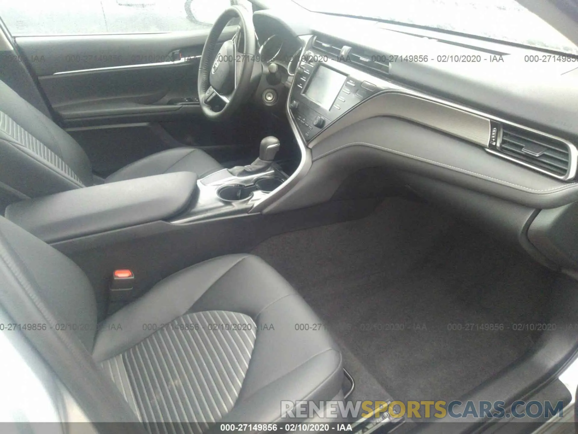 5 Photograph of a damaged car 4T1B11HK8KU808900 TOYOTA CAMRY 2019